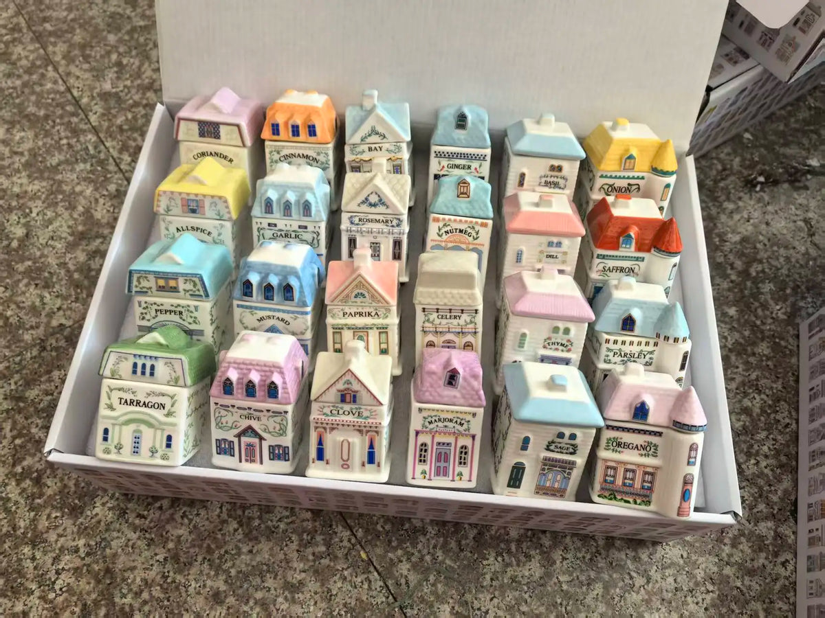 Creative Ceramic Pottery Spice Jar 24-Piece Colorful House Shape Powder Storage Handmade Custom Logo Salt Spice Canisters